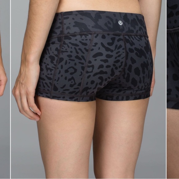 Lululemon - Hot Hot Short Animal Swirl Deep Coal Light - Size 6 - Gently Used!! - Picture 8 of 8